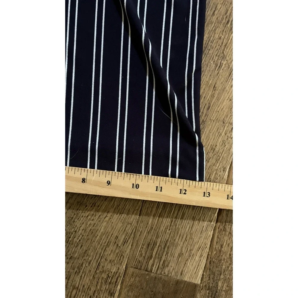 Banana republic striped Sleeveless jumpsuit size 2p Petite Navy